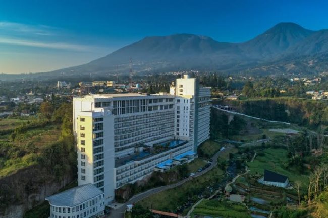 Le Eminence Hotel Puncak