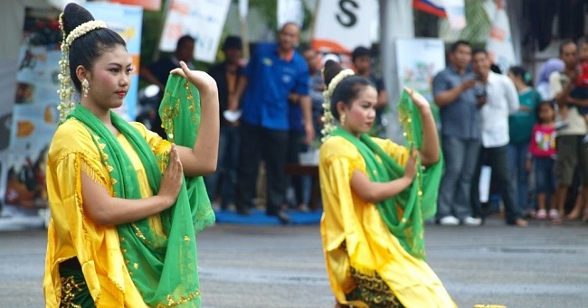 Pariwisata Indonesia, Tari Para Bidadari