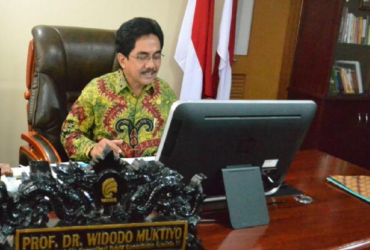 Pariwisata Indonesia, Berita Pariwisata Indonesia, Trippers, Media PVK Grup, PT Prima Visi Kreasindo, Umi Kalsum selaku Founder dan CEO PVK Grup, Media Online Pariwisata Indonesia memperoleh anugerah penghargaan PVK Award 2020, Media Pariwisata Indonesia Terfavorit Tahun 2020, Media Resmi Pariwisata Indonesia, Website Pariwisata Indonesia, Website Resmi Pariwisata Indonesia, Umi Kalsum Founder dan CEO PVK Grup, Pariwisata, Situs Pariwisata Indonesia, indonesia indah, indonesia memesona, indonesia bangkit, indonesia keren, Kepala Tim Newsroom Kantor Staf Presiden Widiarsih Agustina, Prof. Dr. Widodo Muktiyo, Penyelenggara PVK Award adalah PT Prima Visi Kreasindo, Indonesia Maju