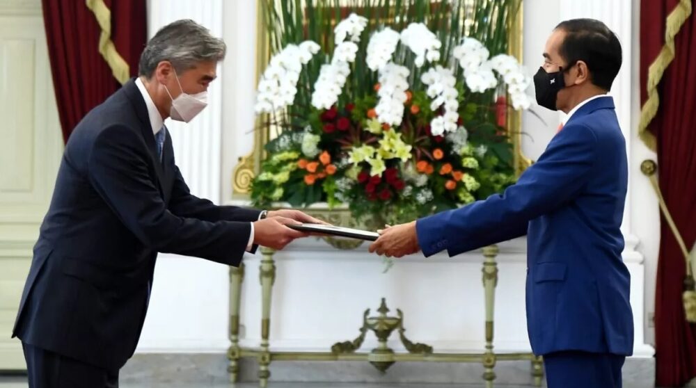 Presiden Jokowi Terima dan Mengamini Tujuh Dubes Baru Negara Sahabat