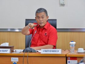 Pariwisata Indonesia, Foto Ketua DPRD DKI Kritisi Penyelenggaraan Formula E