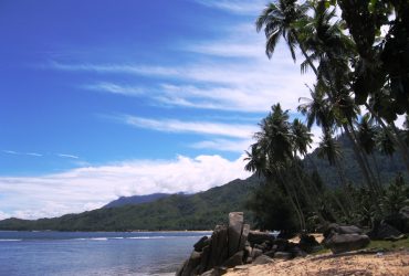 Pantai Aceh (wikipedia)