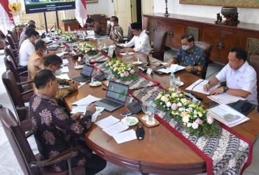 Pariwisata Indonesia, Berita Pariwisata Hari Ini, Perkembangan Pariwisata 2022, Artikel Pariwisata Indonesia, Presiden Joko Widodo, pembangunan Ibu Kota Negara Nusantara, Presiden perintahkan pembangunan IKN jaga kelestarian lingkungan hidup, Kepala Otorita Ibu Kota Nusantara Bambang Susantono, Berita Presiden Joko Widodo, pembangunan IKN tahap dua akan dilakukan pada 2025 sampai 2035 dan tahap tiga pada 2035 sampai 2045, Media PVK Group, PT Prima Visi Kreasindo