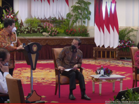 umi kalsum founder dan ceo media pvk grup,BERITA KEMENSETNEG,INDONESIA'S OFFICIAL TOURISM WEBSITE,KETUA UMUM PARTAI DEMOKRASI INDONESIA PERJUANGAN MEGAWATI SOEKARNOPUTRI,KETUM PAN ZULKIFLI HASAN,KETUM PARTAI GERINDRA PRABOWO SUBIANTO,KETUM PARTAI GOLKAR AIRLANGGA HARTARTO,KETUM PARTAI NASDEM SURYA PALOH,KETUM PKB MUHAIMIN ISKANDAR,KETUM PPP SUHARSO MONOARFA,MEDIA PVK GROUP DENGAN 10 SITUS PARIWISATA DAN E MAGAZINE,MEDIA PVK GRUP,MEDIA RESMI PARIWISATA INDONESIA,PARIWISATA INDONESIA,PRESIDEN JOKO WIDODO,WEBSITE RESMI PARIWISATA INDONESIA