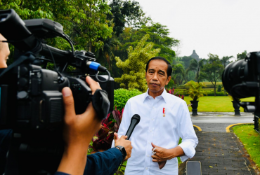 Pariwisata Indonesia, Foto Presiden Joko Widodo, Candi Borobudur