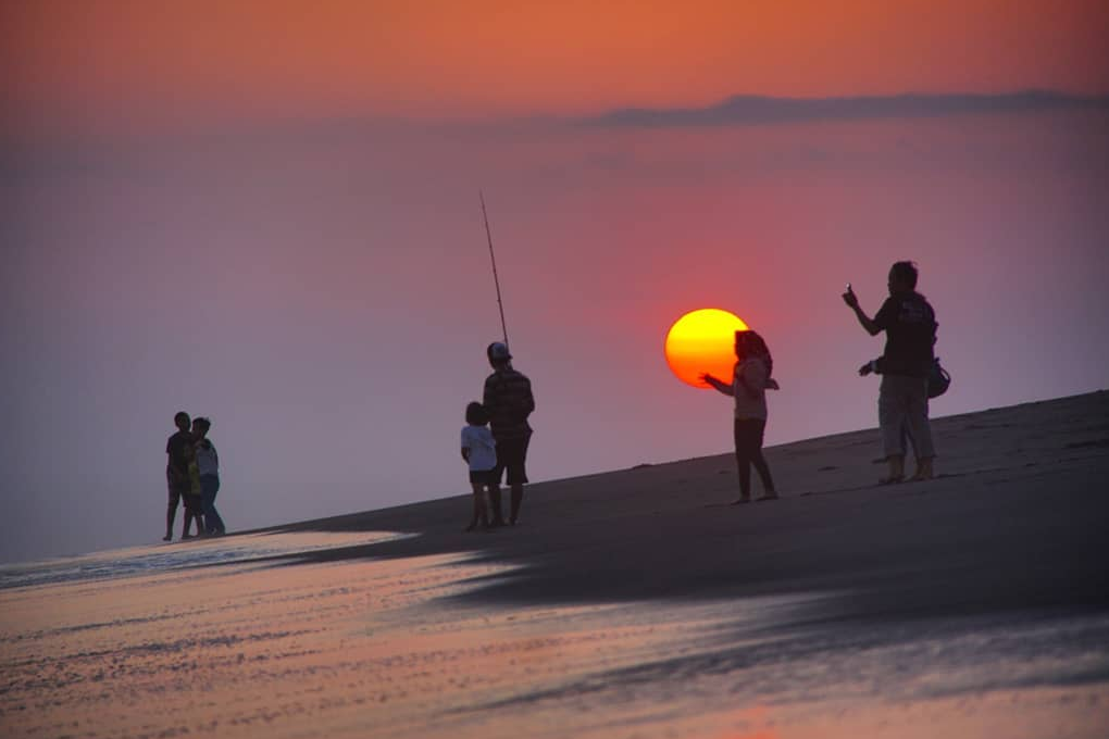Pariwisata Indonesia, Pantai Parangtritis, Pariwisata DIY, Pantai Goa Cemara di Bantul