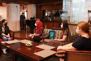 Pariwisata Indonesia, Foto Putri Koster Menerima Audiensi-Panitia-Miss Global ke-8