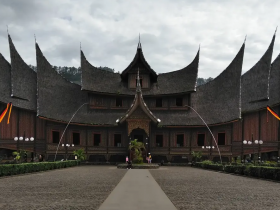 Pariwisata Indonesia