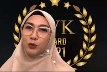 Pariwisata-Indonesia, Foto-Melati-Erzaldi, Daftar-Penerima-PVK-AWARD-2021, Makna-Filosofi-Plakat-PVK-AWARD-2021, Kaleidoskop-Pariwisata-Indonesia-2021