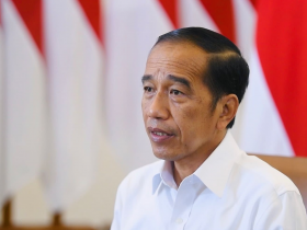 Pariwisata-Indonesia, Presiden Jokowi: Masyarakat Boleh Lepas Masker di Area Terbuka