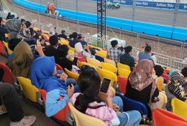 Pariwisata Indonesia, Presiden Joko Widodo, Berita Pariwisata Hari Ini, Perkembangan Pariwisata 2022, Artikel Pariwisata Indonesia, Formula E Jakarta 2022,Jakarta International E-Prix Circuit,Media Center Jakarta International E-Prix Circuit,Ketua Panitia Pelaksana Formula E Jakarta Ahmad Sahroni,Wakil Gubernur DKI Jakarta Ahmad Riza Patria, Jakarta International E-Prix Circuit, Gubernur DKI Jakarta Anies Baswedan, Media PVK Group, PT Prima Visi Kreasindo, Berita Pariwisata Indonesia Hari INi, Kondisi Pariwisata Indonesia 2022, Kabar Pariwisata Indonesia Terbaru, Presiden Jokowi Dijadwalkan Hadiri Formula E Besok, Komentar Penonton Lihat Shakedown Mobil Formula E 2022, Antusiasme Penonton saat Shakedown Mobil Formula E 2022