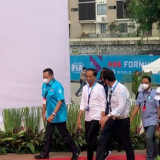 Pariwisata-Indonesia-Foto-Presiden-Jokowi Tiba di JIEC untuk Nonton Langsung Jakarta E-Prix, Pariwisata-Indonesia, Presiden Joko Widodo, Berita Pariwisata Hari Ini, Perkembangan Pariwisata 2022, Artikel Pariwisata Indonesia, Formula E Jakarta 2022,Jakarta International E-Prix Circuit,Media Center Jakarta International E-Prix Circuit,Ketua Panitia Pelaksana Formula E Jakarta Ahmad Sahroni,Wakil Gubernur DKI Jakarta Ahmad Riza Patria, Jakarta International E-Prix Circuit, Gubernur DKI Jakarta Anies Baswedan, Media PVK Group, PT Prima Visi Kreasindo, Berita Pariwisata Indonesia Hari INi, Kondisi Pariwisata Indonesia 2022, Kabar Pariwisata Indonesia Terbaru, Presiden Jokowi Dijadwalkan Hadiri Formula E Besok, Komentar Penonton Lihat Shakedown Mobil Formula E 2022, Antusiasme Penonton saat Shakedown Mobil Formula E 2022,Di Balik Helm Balap Formula E, Hasil Kualifikasi Formula E Jakarta 2022 Jean Eric Vergne dari tim DS Techeetah di posisi teratas, Narifah Salah Satu Penonton Formula E Jakarta 2022
