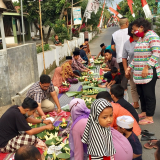 Pariwisata Indonesia, Tradisi Barikan