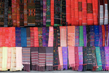 Pariwisata Indonesia, Kehangatan dalam Selembar Kain Ulos, Kain Ulos, Ulos Batak, Culture Indonesia, Kebudayaan Nusantara, Pariwisata Indonesia 2022, Pariwisata di Indonesia, Parwisata di Sumatera Utara