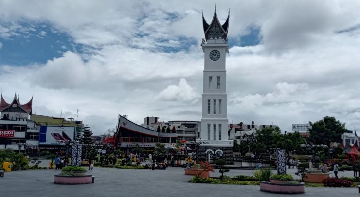 Jam Gadang, Sejarah & Landmark Bukittinggi