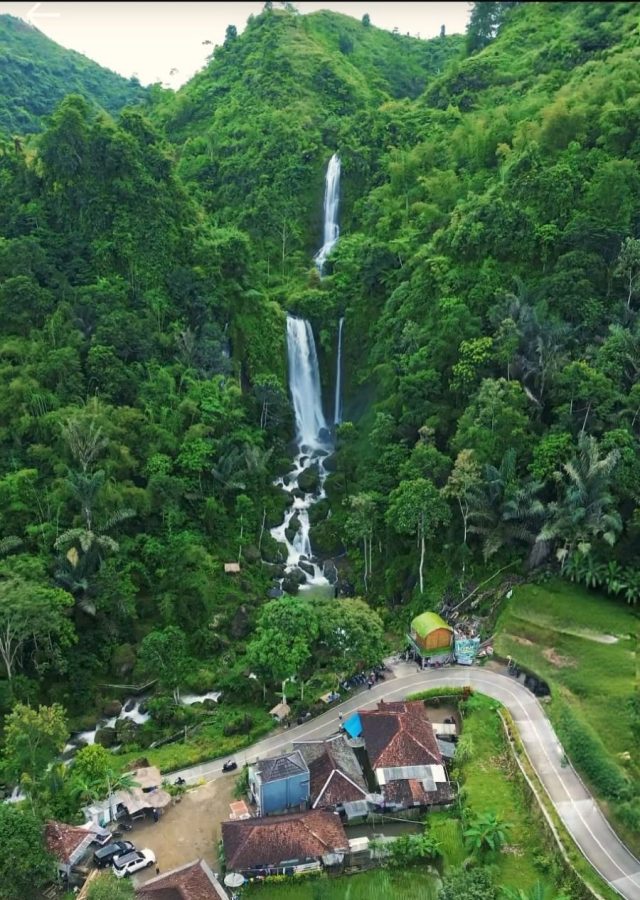 Pesona Magis Curug Cikurutug Cianjur