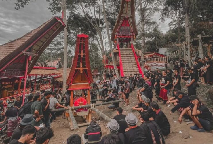 Rambu Solo, Tradisi Sakral Menghantar Arwah Orang Meninggal