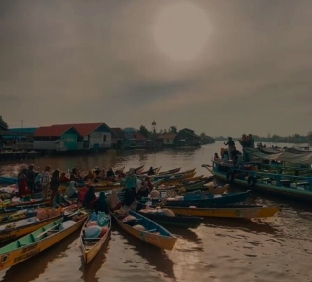Menyusuri Kota Banjarmasin, Kota Seribu Sungai
