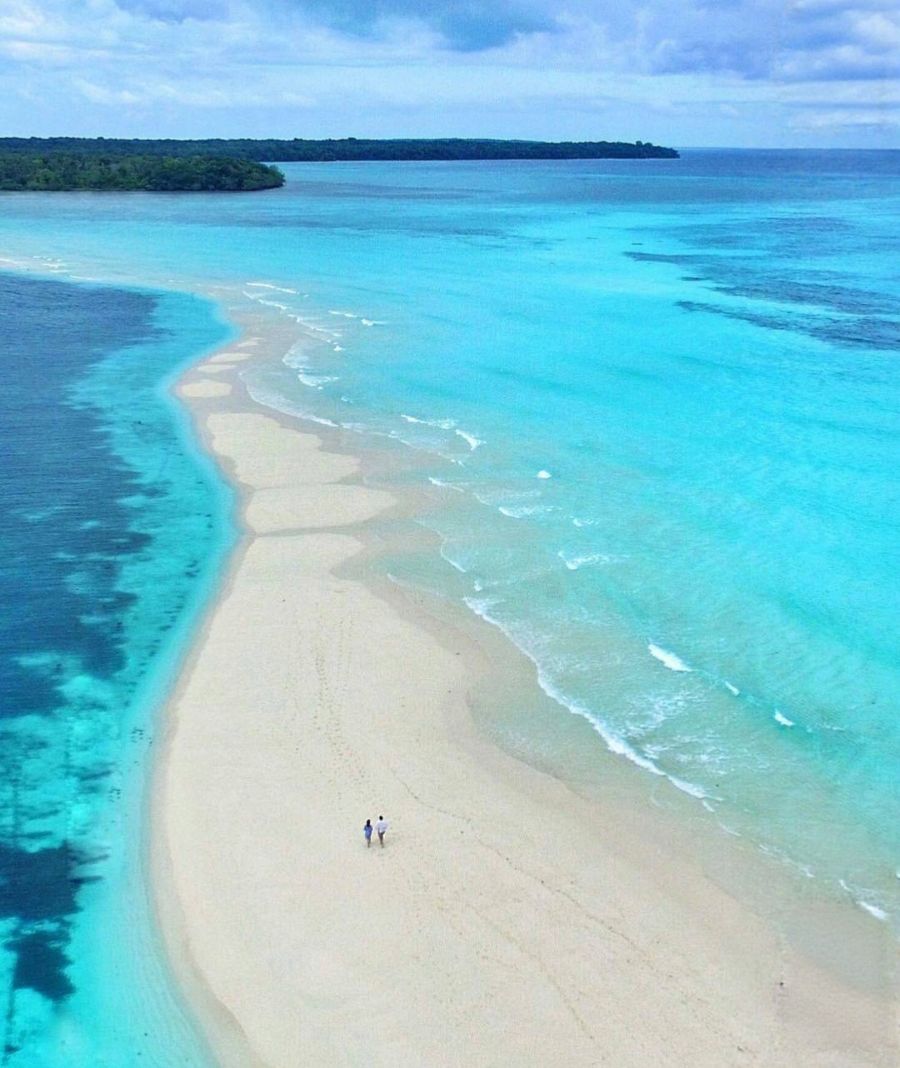 Pantai Ngurtavur, Pengalaman Wisata Pantai yang Tak Terlupakan