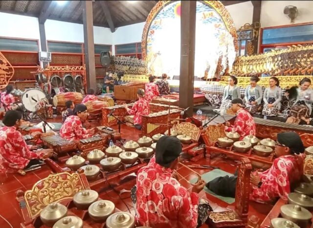 Gamelan, Simfoni Unik nan Penuh Magis dari Tanah Jawa dan Bali
