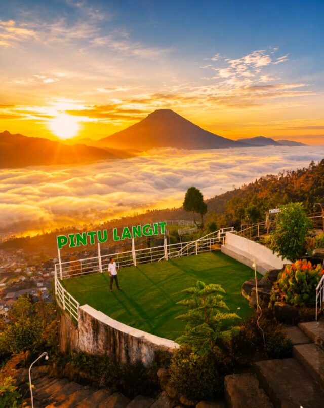 Berburu Spot Sunrise Dieng