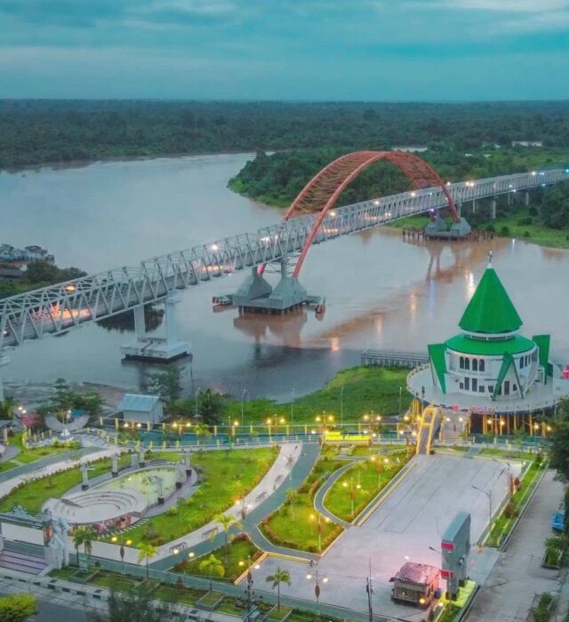 Menikmati Landmark Kota Cantik Palangka Raya