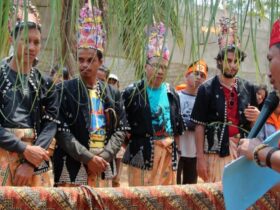 Mengenal Lebih Dekat Tetek Pantan, Tradisi Masyarakat Suku Dayak Dalam Menyambut Tamu