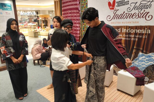 Wastra sebagai Daya Tarik Wisata Budaya melalui “Jelajah Indonesia Wastra Nusantara”