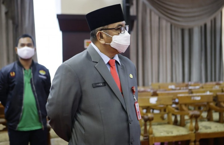 pariwisataindonesia, Umi Kalsum founder dan ceo PVK group,GUBERNUR KALTIM ISRAN NOOR, KEPALA BIRO HUMAS SETDA PROVINSI KALTIM SYAFRANUDDIN,KEPALA DINAS PERHUBUNGAN KALTIM ARIH FRANANTA FILIFUS SEMBIRING,MEDIA ONLINE PARIWISATA INDONESIA TERFAVORIT 2020,MEDIA PVK GROUP,MEDIA PVK GROUP DENGAN 10 SITUS PARIWISATA DAN E MAGAZINE,MEDIA RESMI PARIWISATA INDONESIA,PARIWISATA INDONESIA,PEMPROV KALTIM KETATKAN PERBATASAN,PEMPROV KALTIM KETATKAN PERBATASAN LARANGAN MELINTAS SEJAK 6-17 MEI