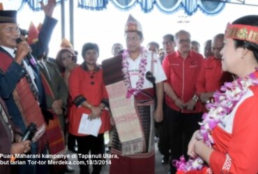 Bhinneka Tunggal Ika,Budaya Batak,Puan Maharani dsambut Tari Tor Tor di Tapanuli Utara,Media PVK,Pariwisata Indonesia,Semangat Kebangsaan Lewat Tarian Tradisional,Tarian Tradisional Nusantara,Tari Tor Tor,Tari Tor Tor dari Batak Toba,Tari Tor Tor sering dapat MURI,Tari Tor Tor Tarian Tradisional dan Sakral,Tari Tor Tor Tarian Tradisional Provinsi Sumatera,Pariwisata Pemprov Sumatera Utara,umikalsum