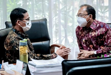 PARIWISATA INDONESIA, BERITA PARIWISATA INDONESIA, MEDIA ONLINE PARIWISATA INDONESIA TERFAVORIT 2020,MEDIA PARIWISATA INDONESIA,MEDIA PVK GRUP,MEDIA RESMI PARIWISATA INDONESIA, SITUS MEDIA ONLINE PARIWISATA INDONESIA,SITUS RESMI PARIWISATA INDONESIA,SITUS PARIWISATA INDONESIA TERFAVORIT 2020, UMI KALSUM FOUNDER PVK GRUP DAN CEO MEDIA PVK GRUP,WEBSITE PARIWISATA INDONESIA, WEBSITE RESMI PARIWISATA INDONESIA, Gubernur Bali I Wayan Koster, Wakil Gubernur Bali Tjokorda Oka Artha Ardana Sukawati, Foto Menteri Sandiaga Uno